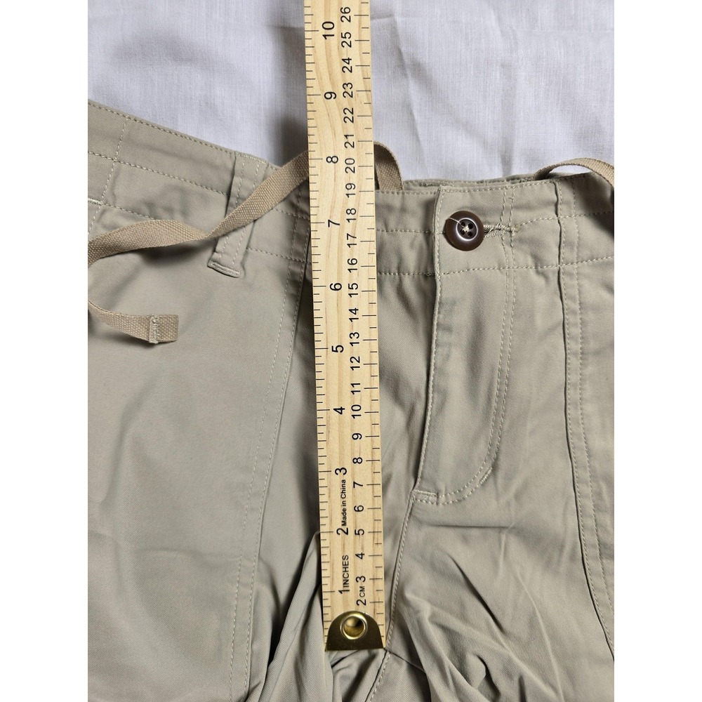 The North Face Cargo Shorts Womens 4 Beige Nylon Stretch Hiking Outdoor Summer - Picture 10 of 12